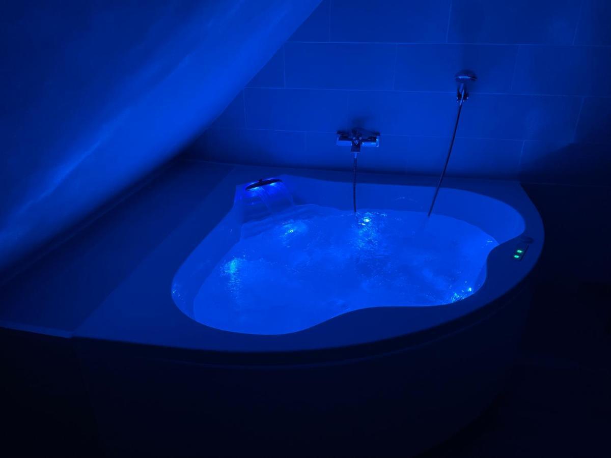 Le Nid D'Amour 2Pers / Wifi / Sauna 후셍 외부 사진